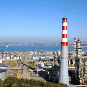 تركيا تبدأ التنقيب عن النفط والغاز خلال العام الجاري