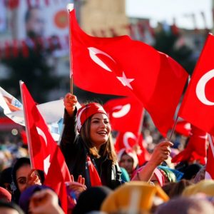 تعرف على عدد النساء في تركيا للعام 2016