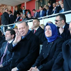 أردوغان و يلدرم يضعان حجر الأساس لأطول جسر معلق في العالم في تركيا