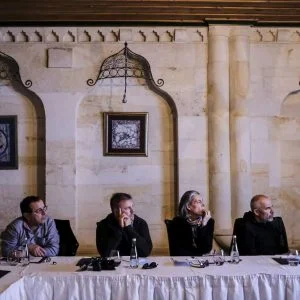 لجنة تحكيم “جوائز إسطنبول لأفضل صورة” تجتمع لاختيار الفائزين