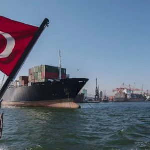 على الرغم من محاولة الانقلاب الفاشلة.. 12 مليار دولار استثمارات اجنبية بتركيا في 2016