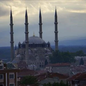 يقدمها “ديدات الأكبر”.. إسطنبول تستضيف ندوة حول الإسلاموفوبيا الأسبوع المقبل