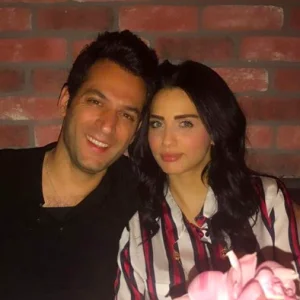 مراد يلدرم يعلِّق على حمل زوجته المغربية