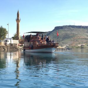 مدينة "الورود السوداء" التركية تستعد لاستقبال زوارها 15