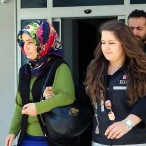 الأمن التركي يقبض على 3 أشخاص للاشتباه بانتمائهم لـ”داعش”