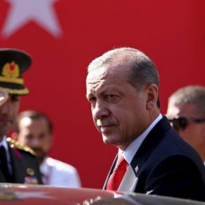 باحث فرنسي: تركيا ستشهد حرب أهلية أو اغتيال أردوغان