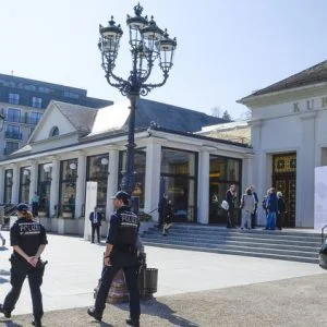 ألمانيا تحقق مع 20 تركيا بتهمة التجسس