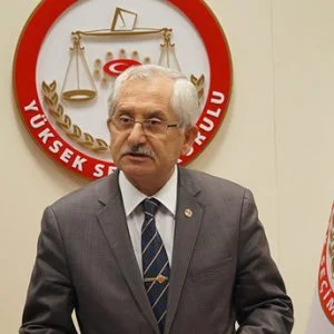 اللجنة العليا للانتخابات التركية: من الصعب جداً وقوع عمليات تزوير في الاستفتاء