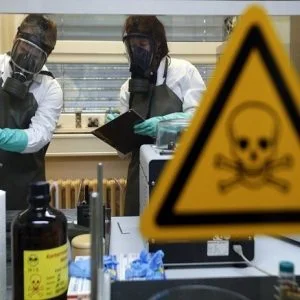 فريق من “حظر الأسلحة الكيميائية” يصل تركيا لتحقيق في هجوم خان شيخون