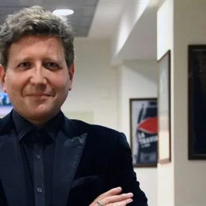 ملحن فرنسي: أوروبا تشهد حملة تضليل شعواء ضد تركيا