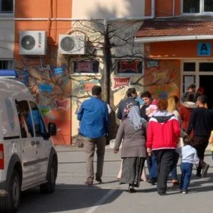 قتيلان باشتباكات بين مؤيدي ومعارضي الاستفتاء في ديار بكر التركية