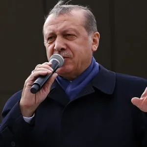 اردوغان: تركيا تعرضت لحملة صليبية لافشال الاستفتاء