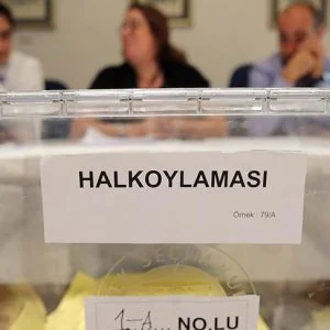 اوروبا عرقلت عملية الاستفتاء على الدستور