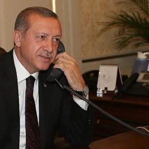 أردوغان يجري اتصالاً هاتفياً مع رئيس الوزراء المجري