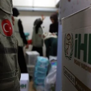 الإغاثة التركية” تقدم مساعدات لـ300 ألف أسرة في 104 دول خلال رمضان