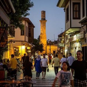 ارتفع عدد السياح الأجانب القادمين إلى تركيا