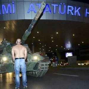 هكذا تواصل ضابط مع جهاز الاستخبارات التركي وأبلغه بمحاولة الانقلاب