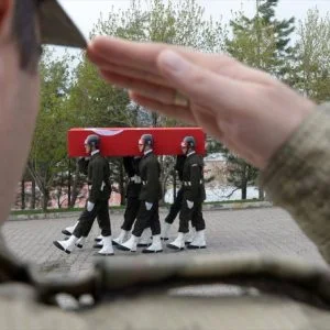 بي كا كا الارهابية تقتل عسكري تركي جنوبي البلاد