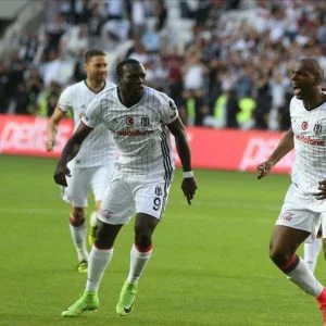 بشيكطاش بطلاً للدوري التركي للمرة الـ15 في تاريخه