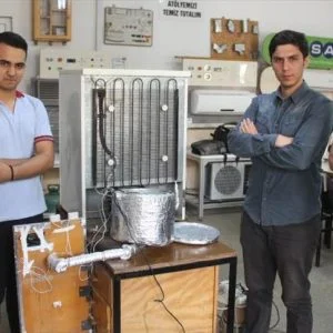 طلاب أتراك يبتكرون آلية للحصول على الماء الساخن من الثلاجة