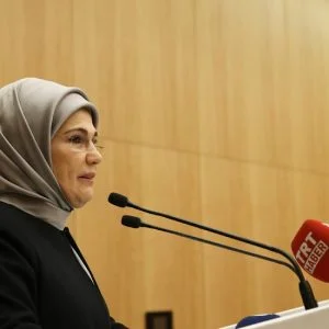 خطة لتوظيف 1000 لاجئة سورية في اسطنبول