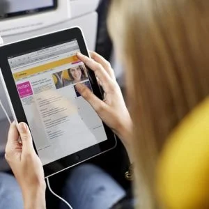 قمر اصطناعي لتوفير الواي فاي على متن الطائرات