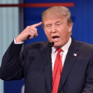 ترامب يعلن منح المصادقة على دواء أمريكي واعد لعلاج فيروس كورونا