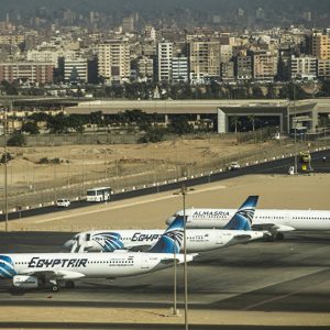 مصر تخفف القيود على الرحلات جوية من وإلى قطر