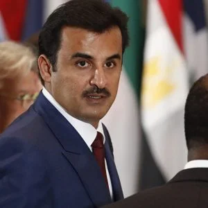 مصدر أمريكي: وواشنطن ترصد تحركات عسكرية في قطر