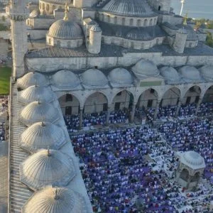 الشؤون الدينية التركية تعلن موعد صلاة عيد الفطر