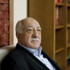 الامن التركي يعتقل 60 جنديا على صلة بمنظمة غولن