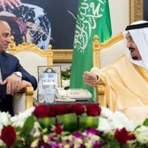 مباحثات هاتفية بين العاهل السعودي والسيسي مع قرب انتهاء مهلة قطر