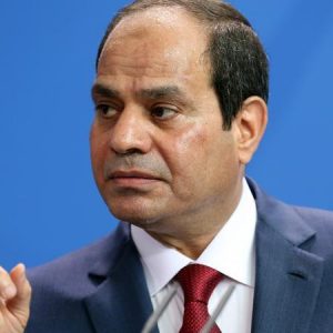 السيسي يتعهد بوضع مصر ضمن أفضل 30 اقتصادا