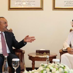 وزير الخارجية التركي يبحث مع نظيره القطري آخر تطورات الساحة الخليجية