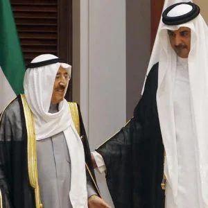 رئيس الحرس الوطني الكويتي: دخان الأزمة القطرية الخليجية بدأ يتبدد