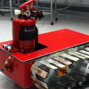 طلاب أتراك يبتكرون “روبوت” لمكافحة الحرائق