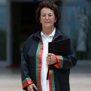 مسنة تركية تتخرج من الجامعة في عمرها الـ 74