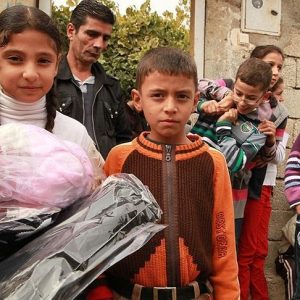 “الإغاثة التركية” تعتزم إكساء 65 ألف يتيم في عيد الفطر