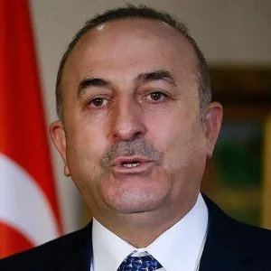 جاويش اوغلو: ما تفعله الولايات المتحدة خطأ كبير