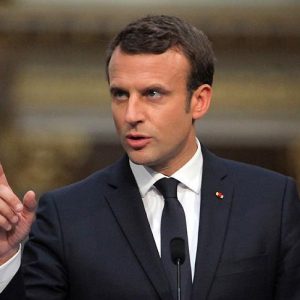 فرنسا تدعو قطر للرد على من يتهمونها بالارهاب