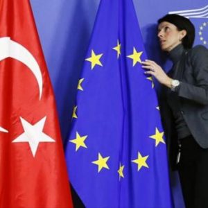 نظرة المجتمع التركي للاتحاد الأوروبي تغيرت