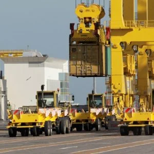 شركات سعودية تنقل بضائعها إلى قطر عن طريق تركيا