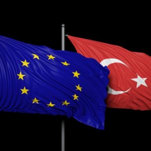 البرلمان الاوروبي يوافق على قرار تعليق مفاوضات انضمام تركيا إلى الاتحاد الأوروبي