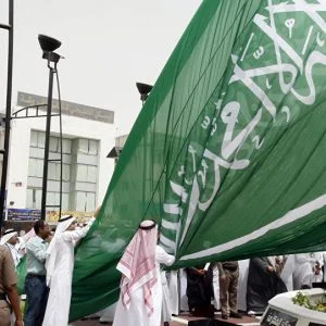 لحظة اعتقال الأمير سعود بن عبدالعزيز (فيديو)