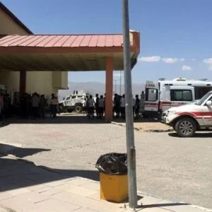 إصابة 17 جنديا تركيا بانفجار عبوة ناسفة شرقي البلاد