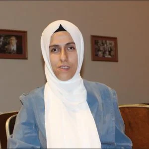 أم تركية كفيفة.. الأولى على دفعتها الجامعية