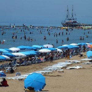 ارتفاع دخل تركيا من السياحة في الربع الثاني 2017
