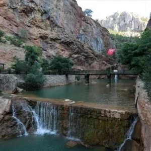 تركيا.. شلال “مضيق القمر” بقونيا على موعد مع عشاق الطبيعة