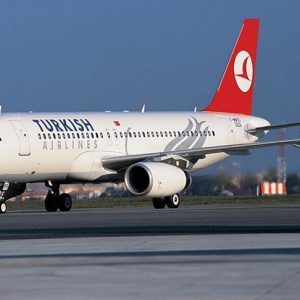 طائرة تركية تهبط بالجزائر اضطراريًا