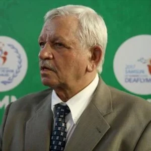 رئيس اللجنة الدولية لألعاب الصم يهنئ تركيا باستضافتة أولمبياد 2017